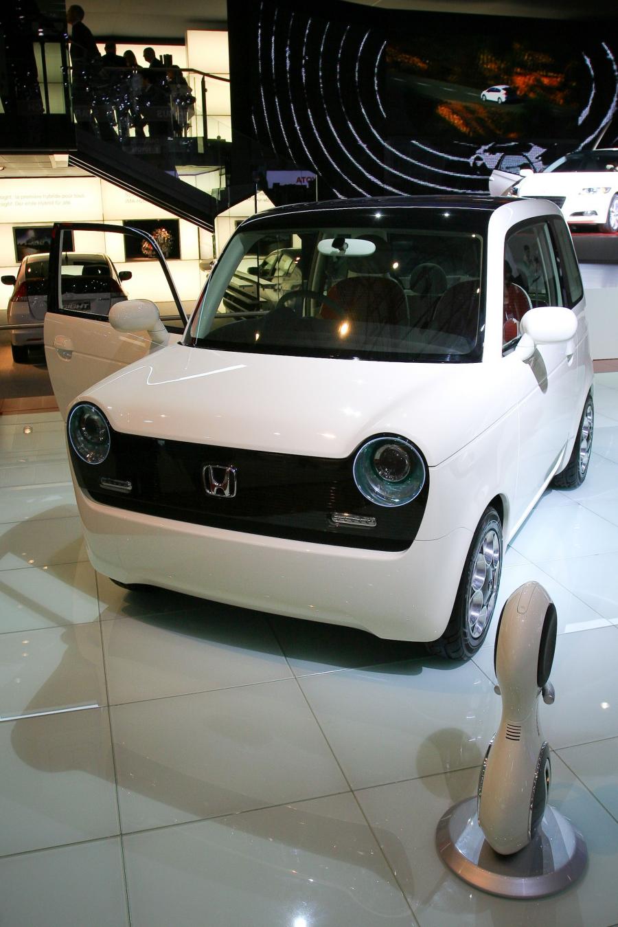  Honda EV-N Concept 2009 года  (фото 4 из 89)
